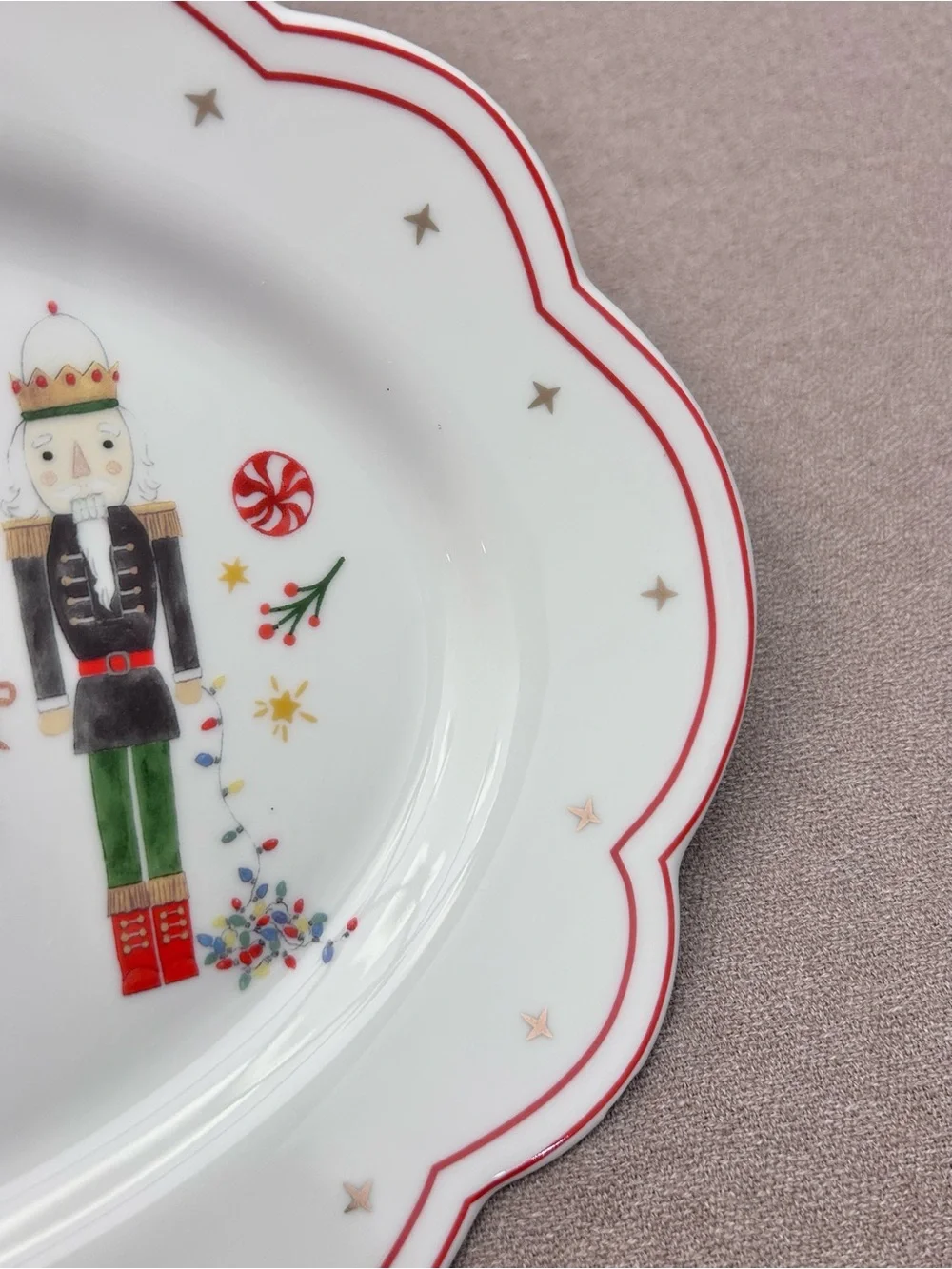 Grace Teaware Scalloped Holiday Royal Nutcrackers Serving Platter Porcelain New